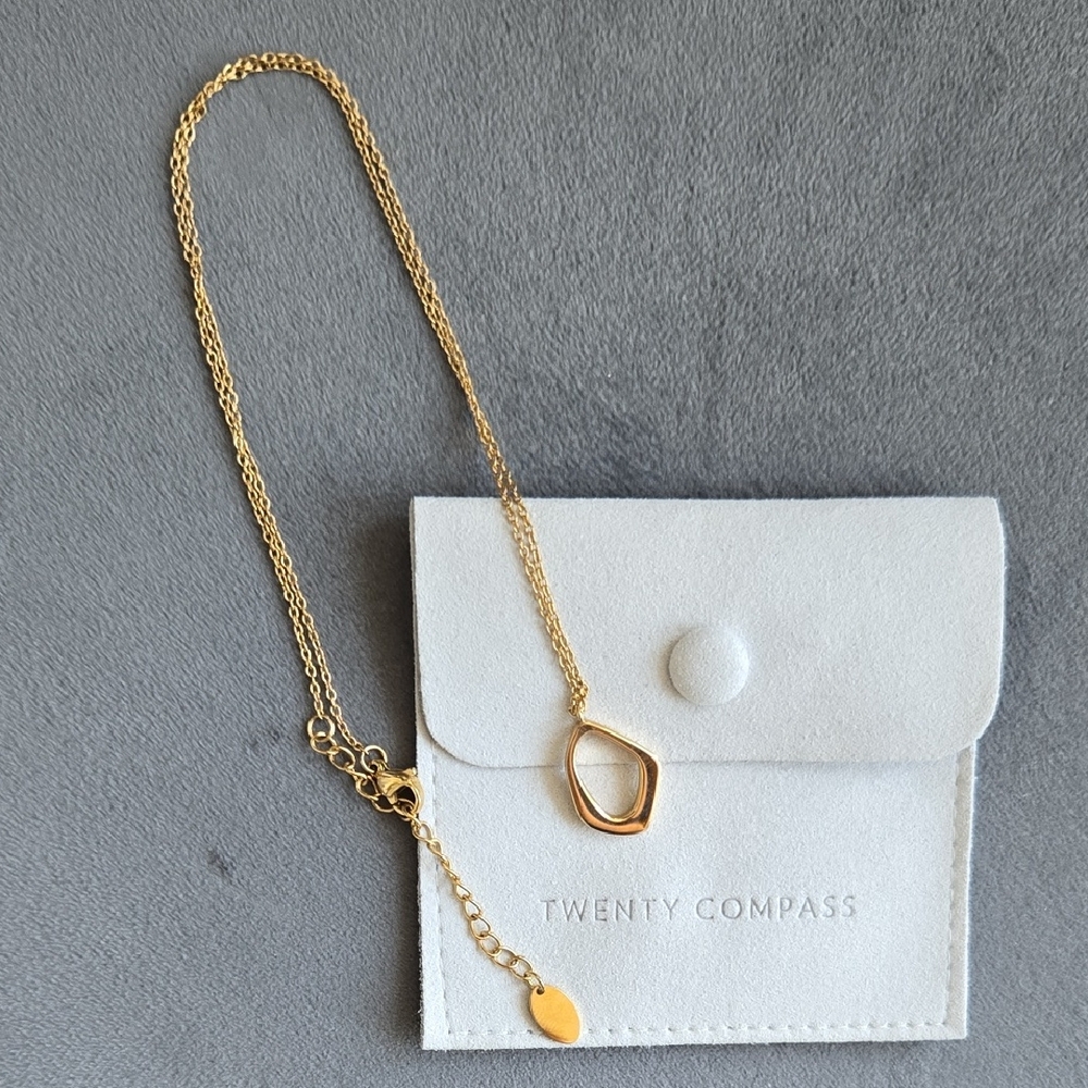 Twenty Compass Nova Necklace